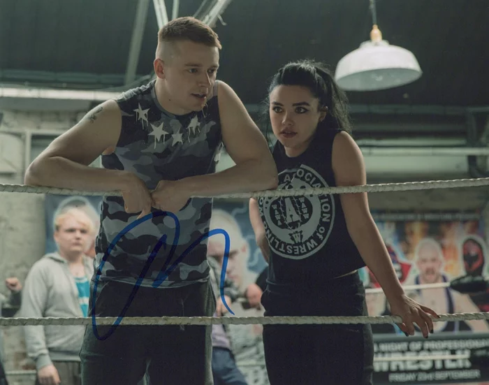 Jack Lowden autograph