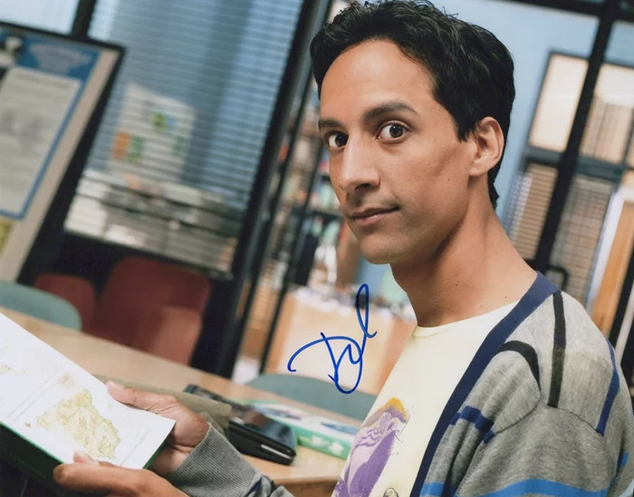 Danny Pudi autograph