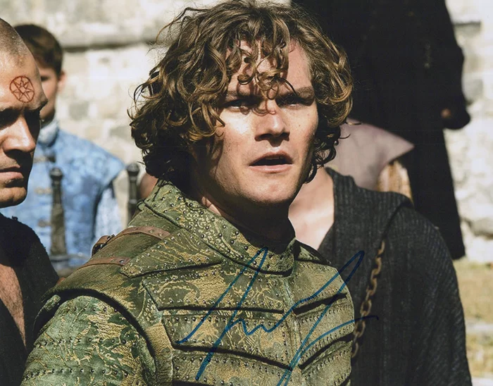 Finn Jones autograph