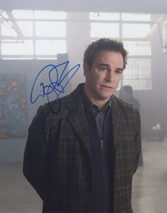 Roger Bart autograph