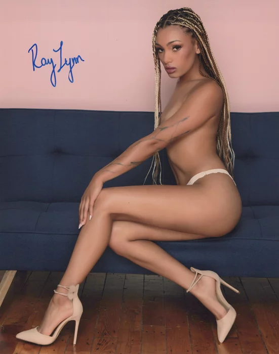 Ray Lynn autograph