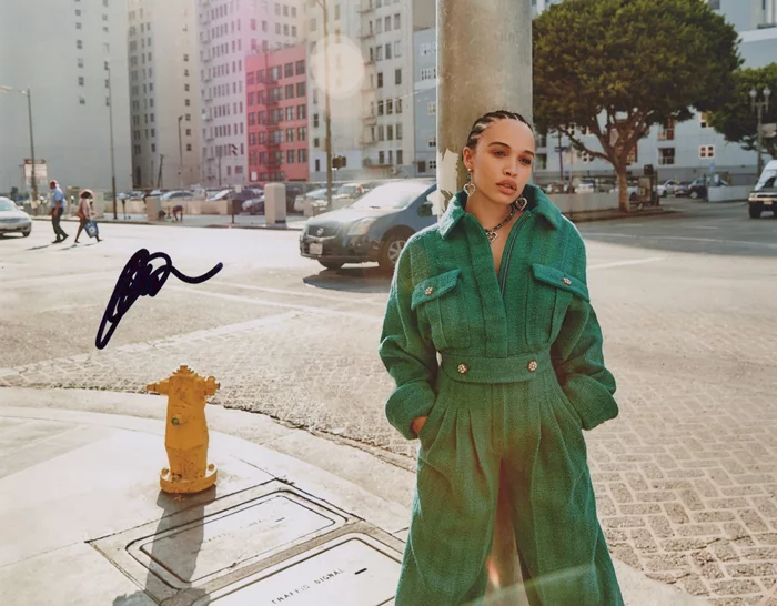 Cleopatra Coleman autograph