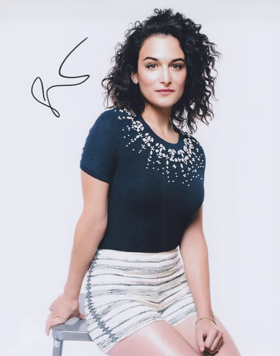 Jenny Slate autograph