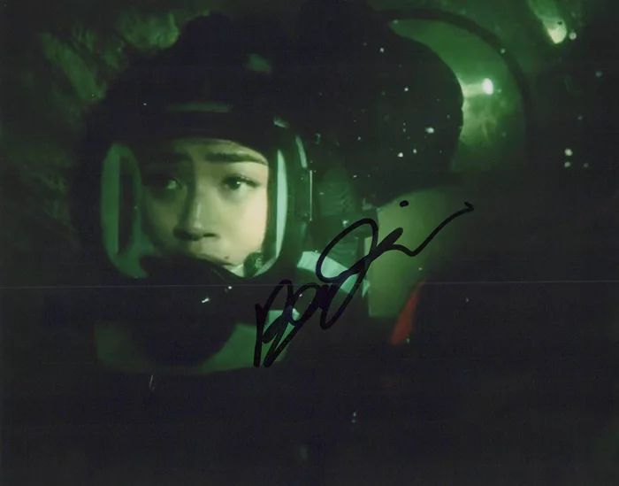 Brianne Tju autograph