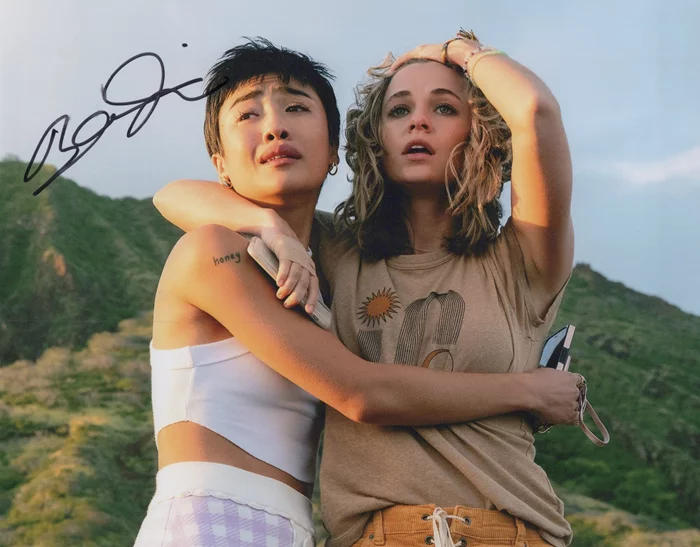 Brianne Tju autograph