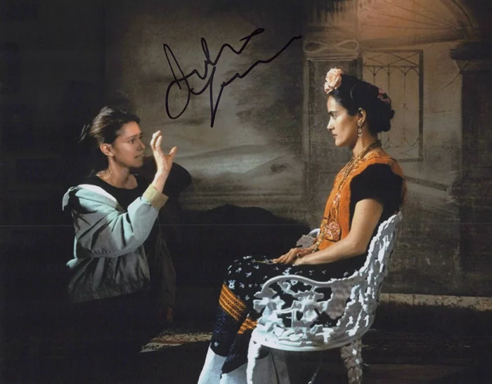 Julie Taymor autograph