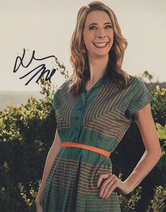 Dawn Luebbe autograph