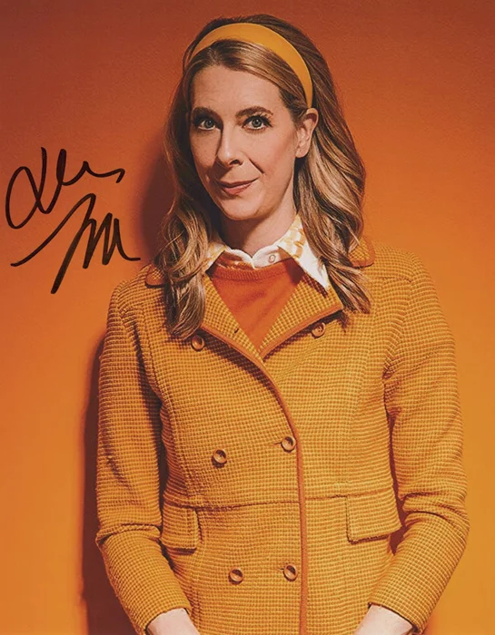 Dawn Luebbe autograph