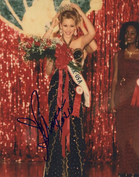 Shanna Moakler autograph