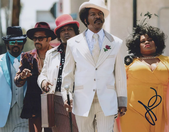 Da'Vine Joy Randolph autograph