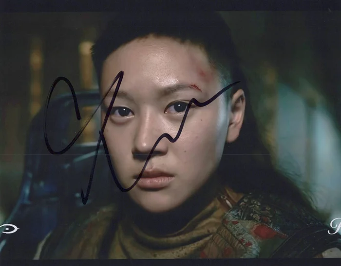 Yerin Ha autograph