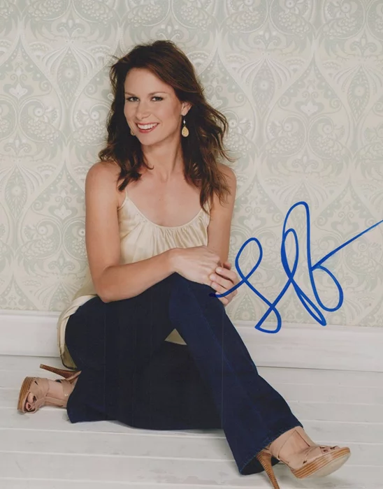 Mary Lynn Rajskub autograph