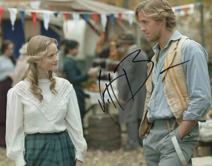 Matt Barr autograph