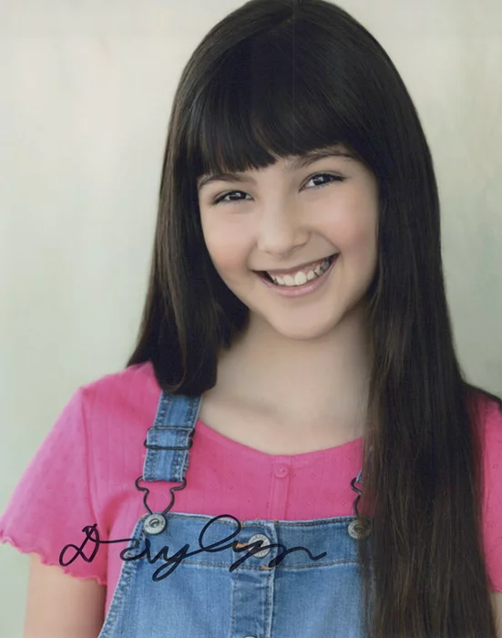 Daylyn Alaysia autograph