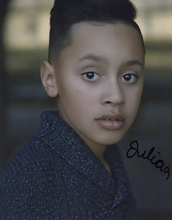 Julian Clark autograph