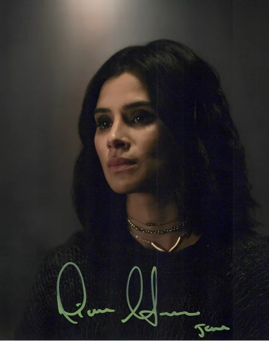 Diane Guerrero autograph