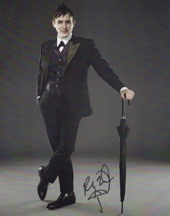 Robin Lord Taylor autograph