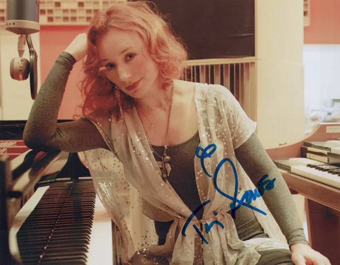 Tori Amos autograph