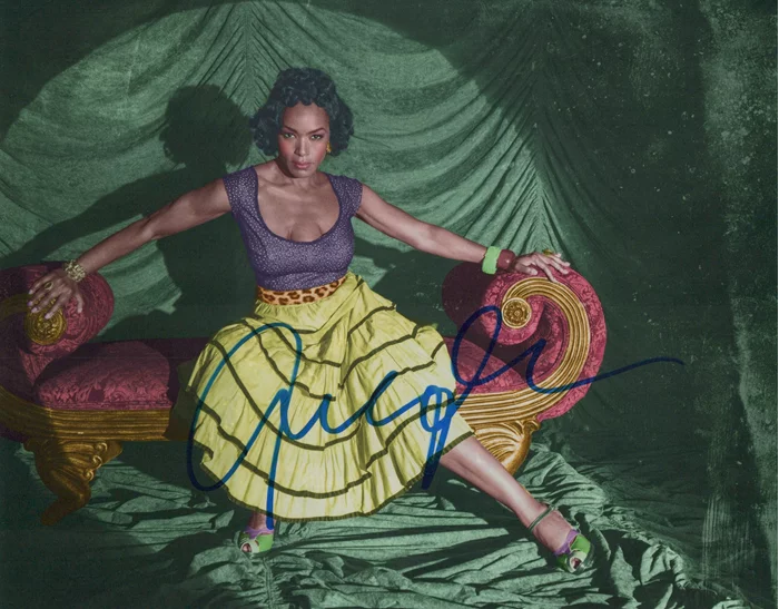 Angela Bassett autograph