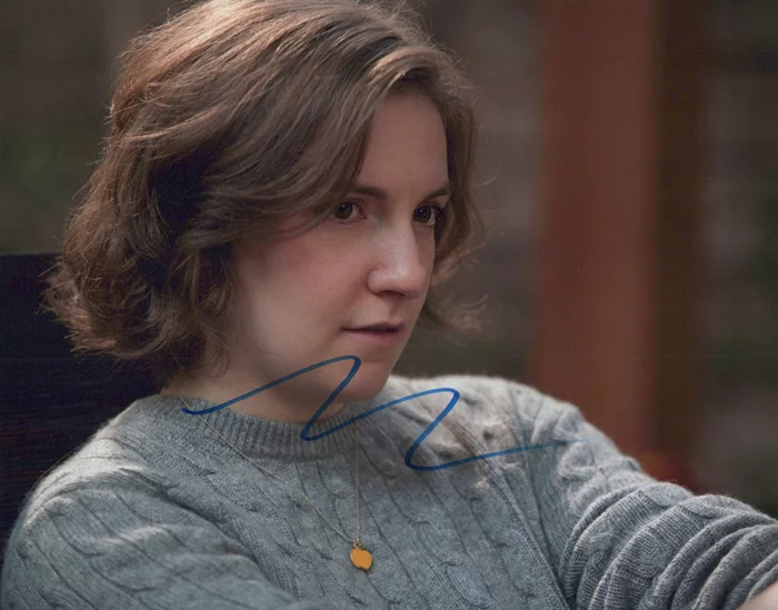 Lena Dunham autograph