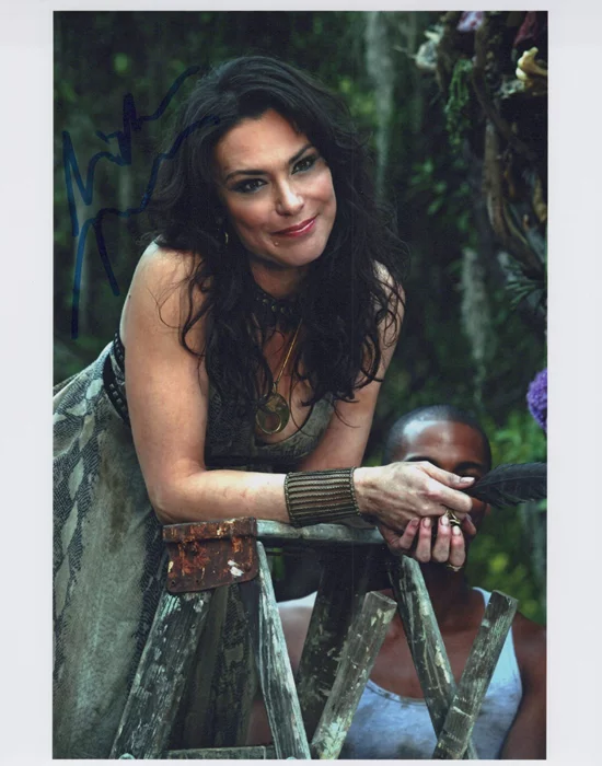 Michelle Forbes autograph
