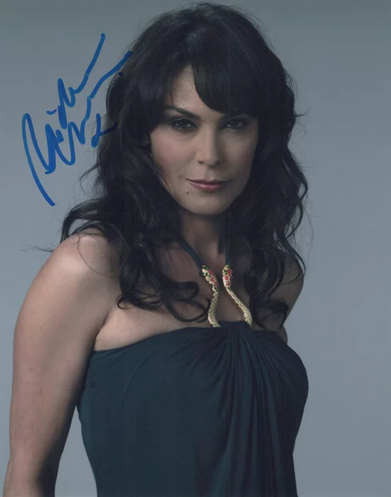 Michelle Forbes autograph
