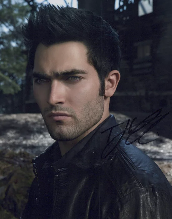 Tyler Hoechlin autograph