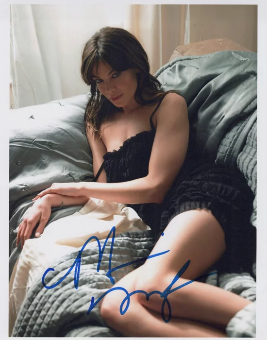 Michelle Monaghan autograph