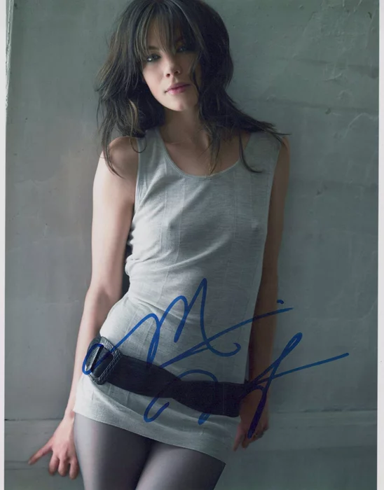 Michelle Monaghan autograph