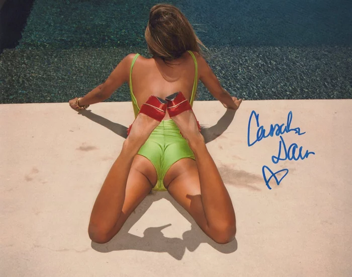 Cassandra Dawn autograph