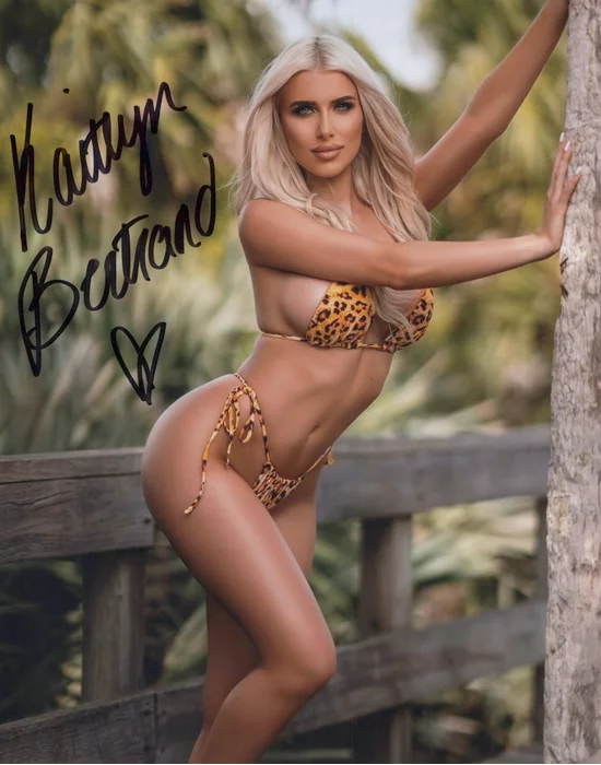 Kaitlyn Bertrand autograph