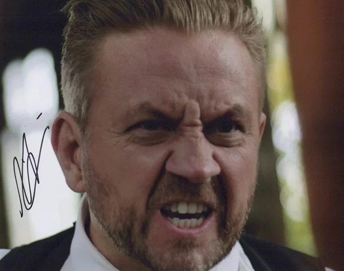 Harley Wallen autograph