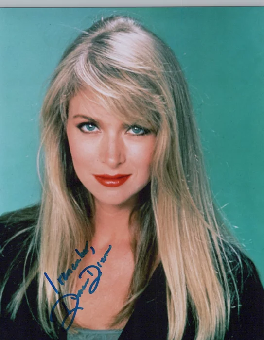 Donna Dixon autograph