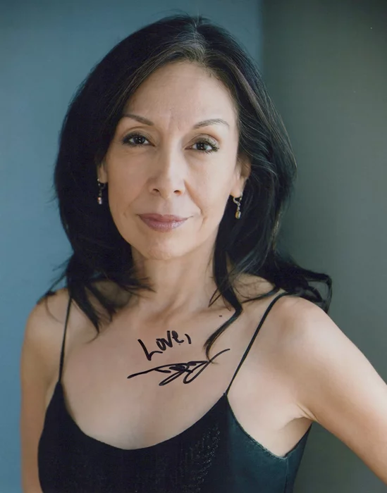 Doreen Calderon autograph