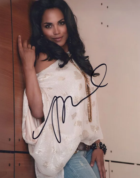 Monica Raymund autograph