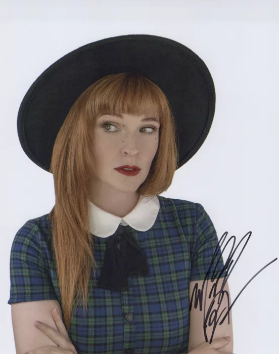 Misha Reeves autograph