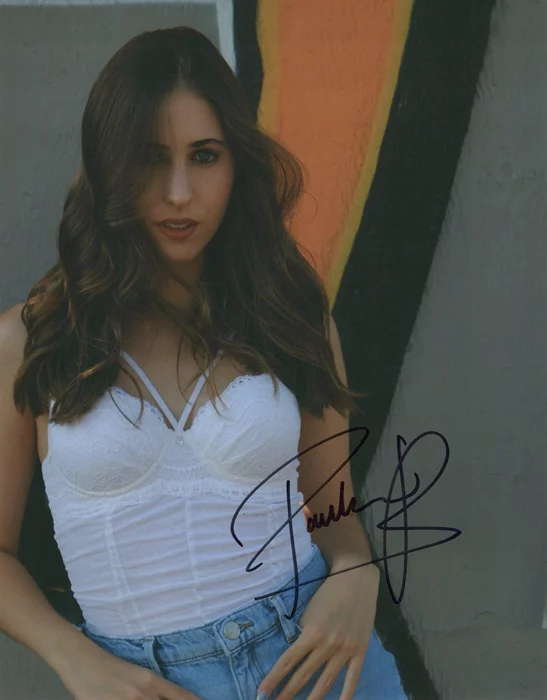 Paulina Rezende autograph