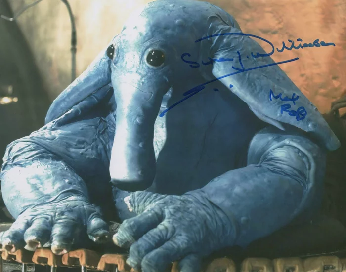 Simon Williamson autograph