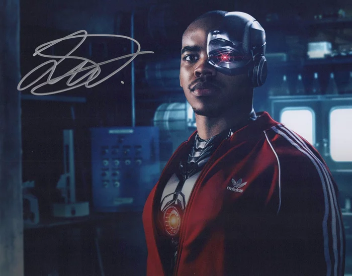 Joivan Wade autograph