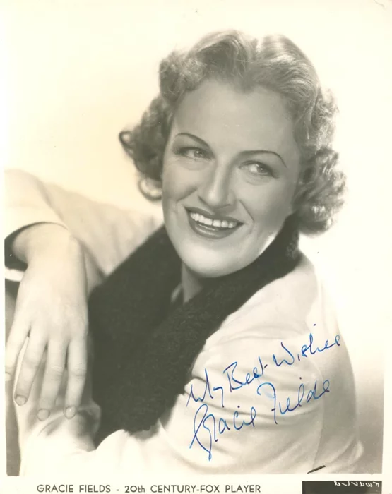 Gracie Fields autograph