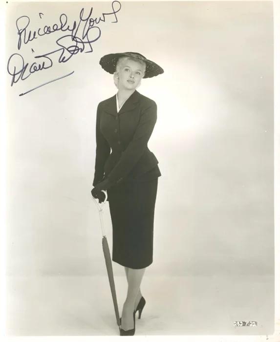 Diana Dors autograph