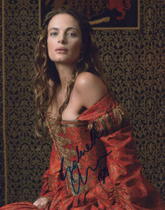 Gabrielle Anwar autograph