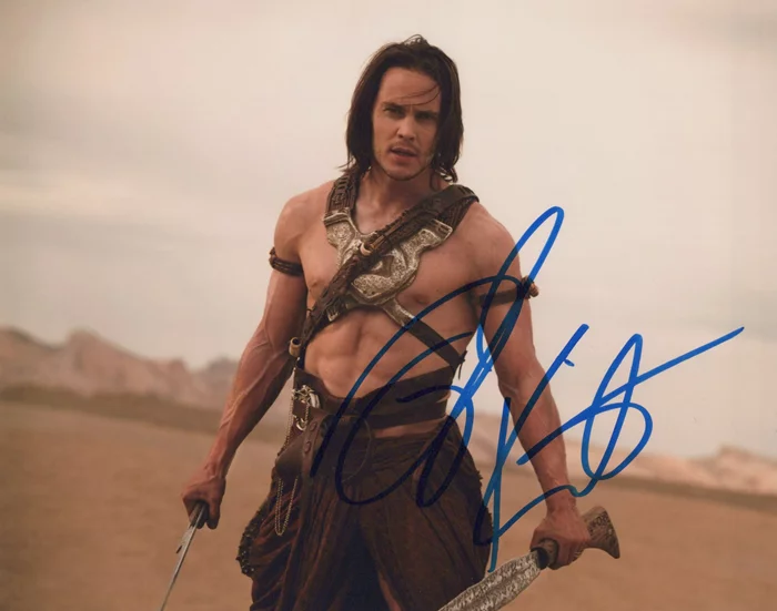 Taylor Kitsch autograph
