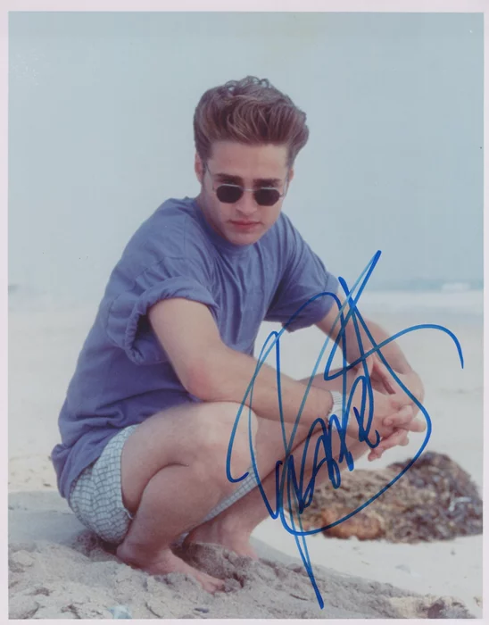 Jason Priestley autograph