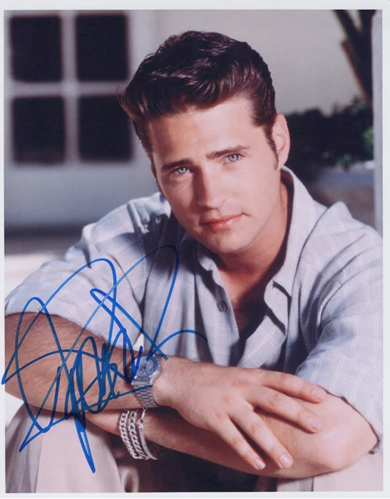 Jason Priestley autograph