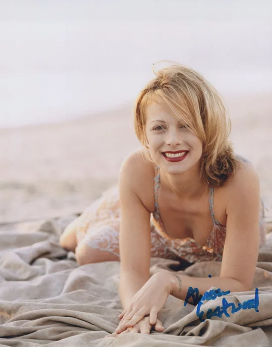 Alison Eastwood autograph