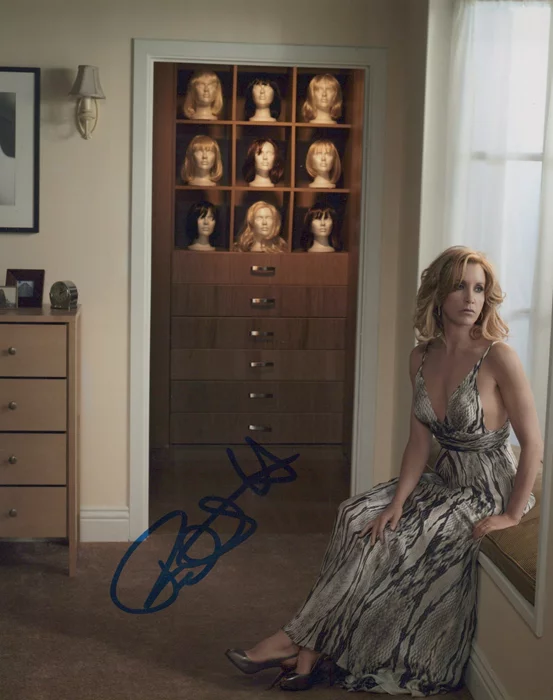 Felicity Huffman autograph
