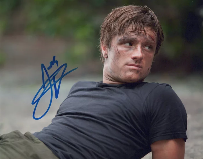 Josh Hutcherson autograph