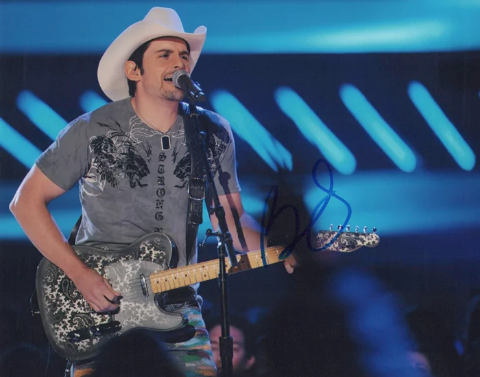 Brad Paisley autograph
