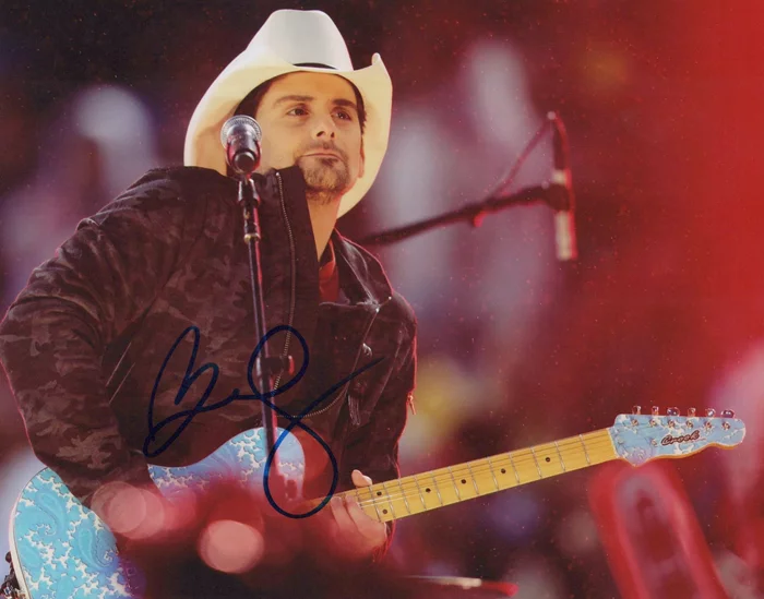 Brad Paisley autograph